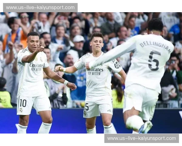 永恒的权力游戏：为何皇马与巴萨的国家德比是人类情感的终极投影？