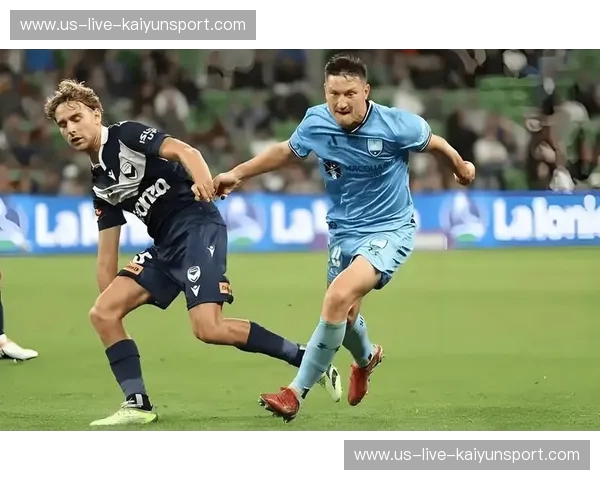 决战光明顶：墨胜利与珀斯的荣耀之约